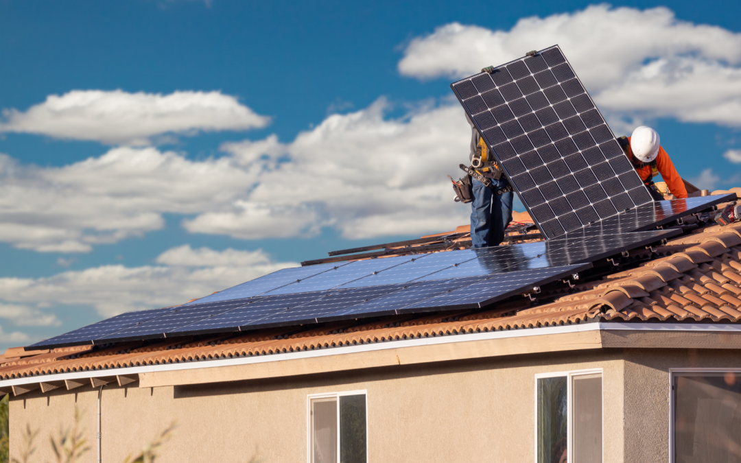 Solar Panels ROI: How Much Can You Save Over Time?